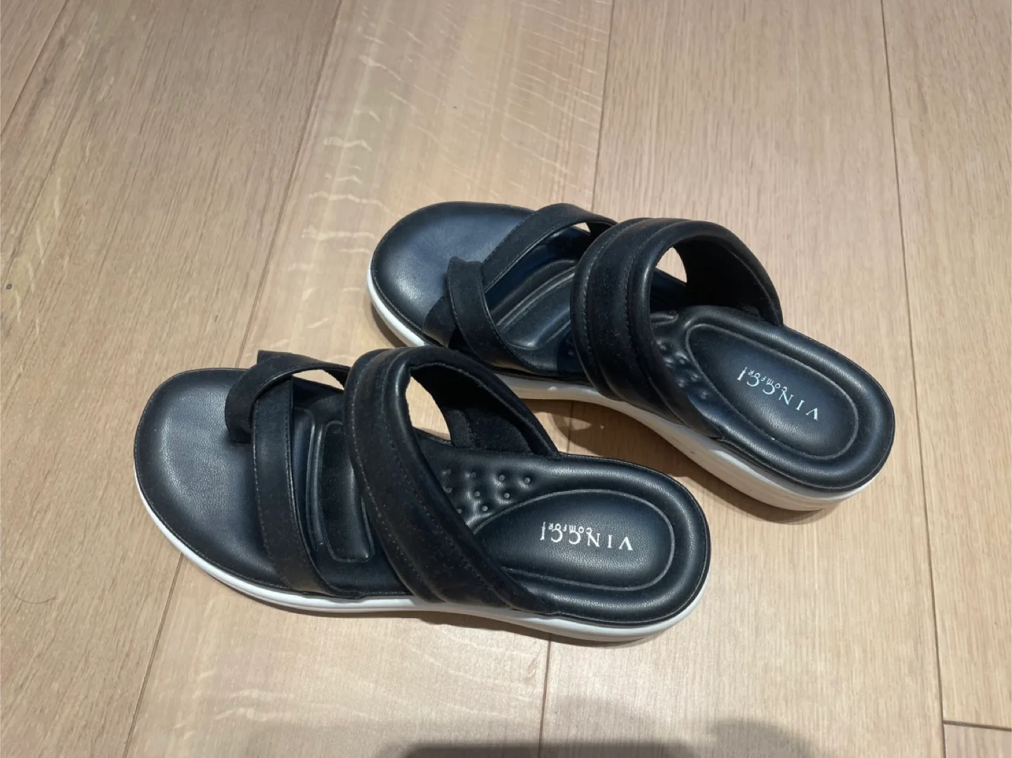 Vincci Comfort Black Sandals - Size 7 thumbnail