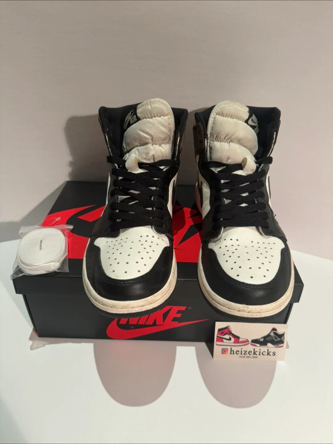 Jordan 1 High Dark Mocha size 9 image indicator(3)