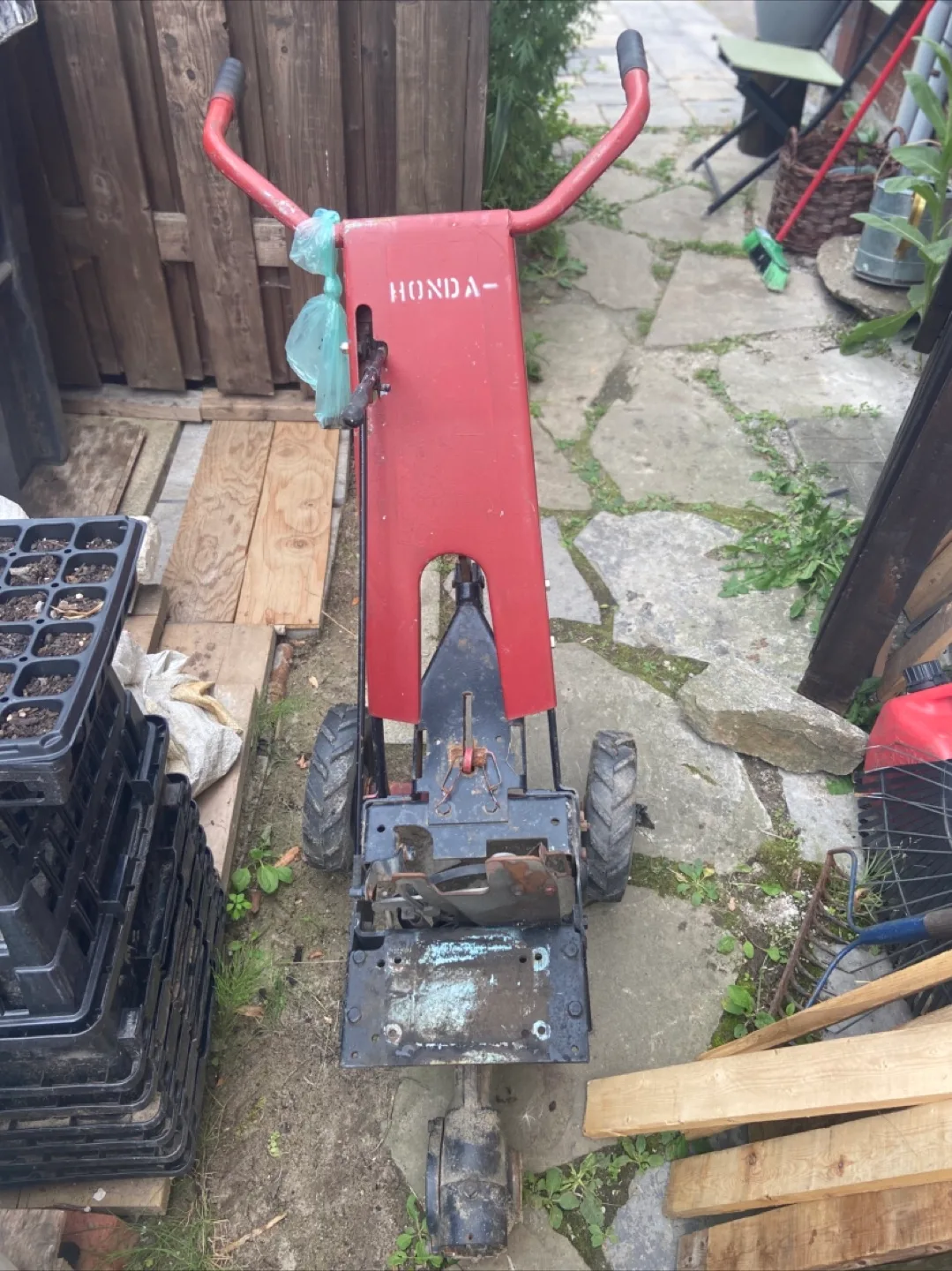 Honda Tiller thumbnail