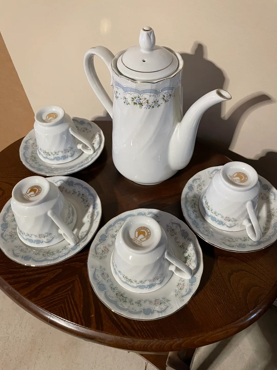 Vintage Royal Albert Petit Point Tea Set thumbnail