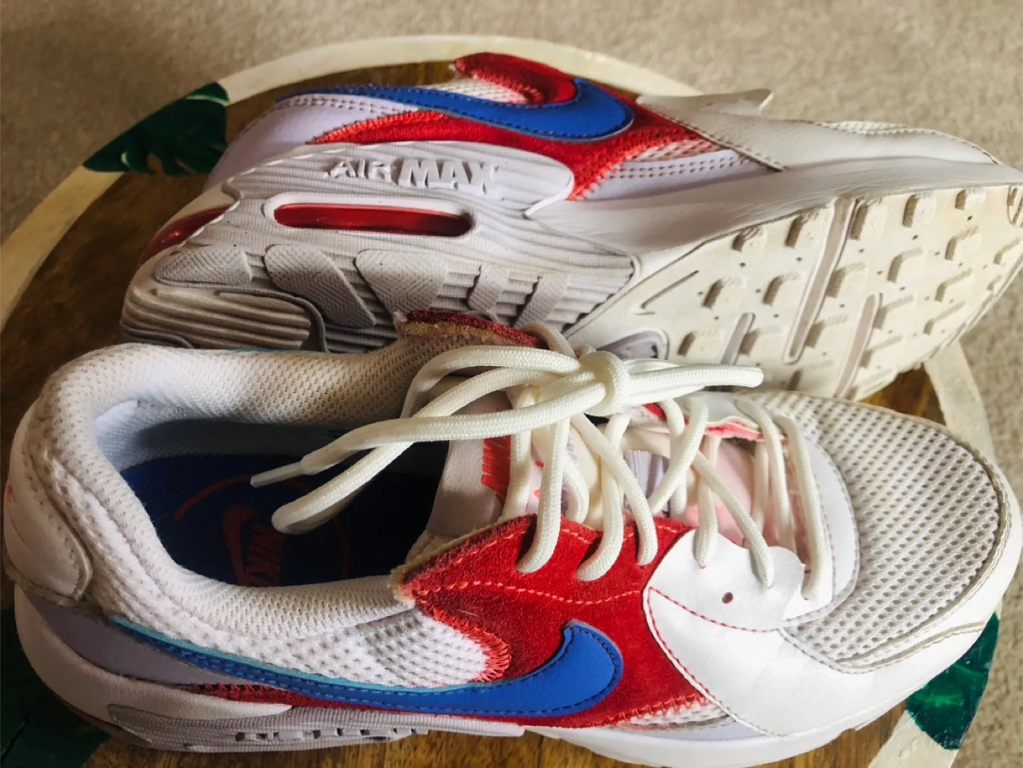 Nike Air Max Ladies - Size 8 thumbnail