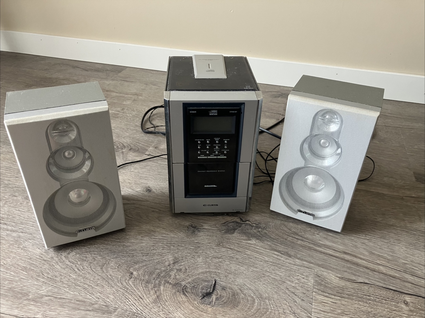Compact Component System with Speakers