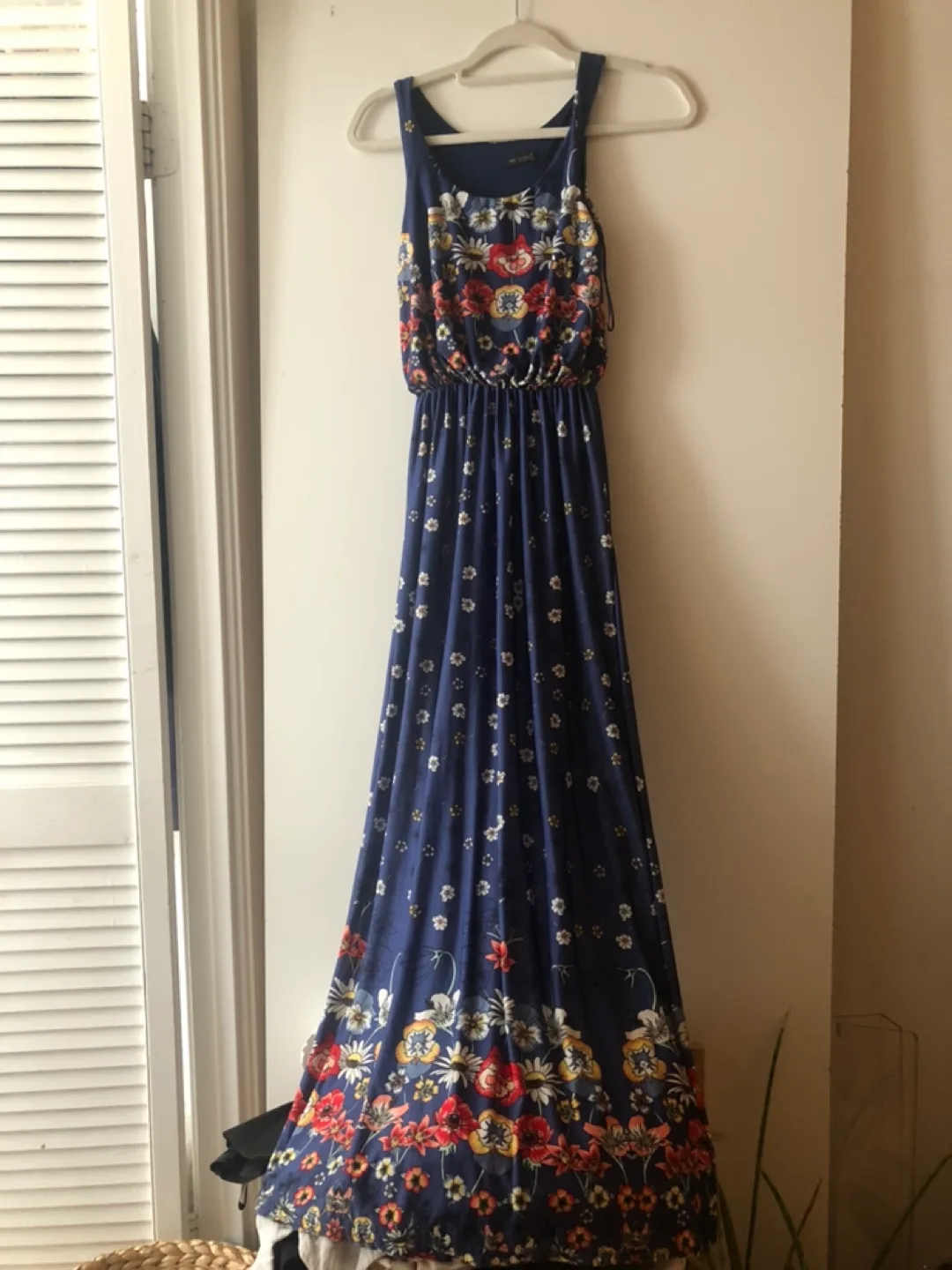 Blue floral dress thumbnail