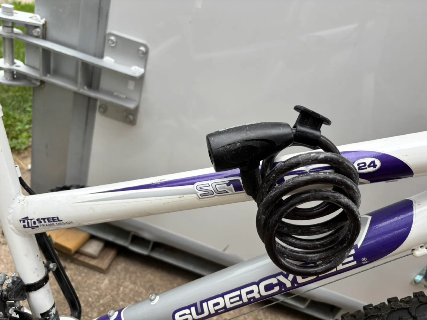Supercycle SC1 24" Bike - White image indicator(4)