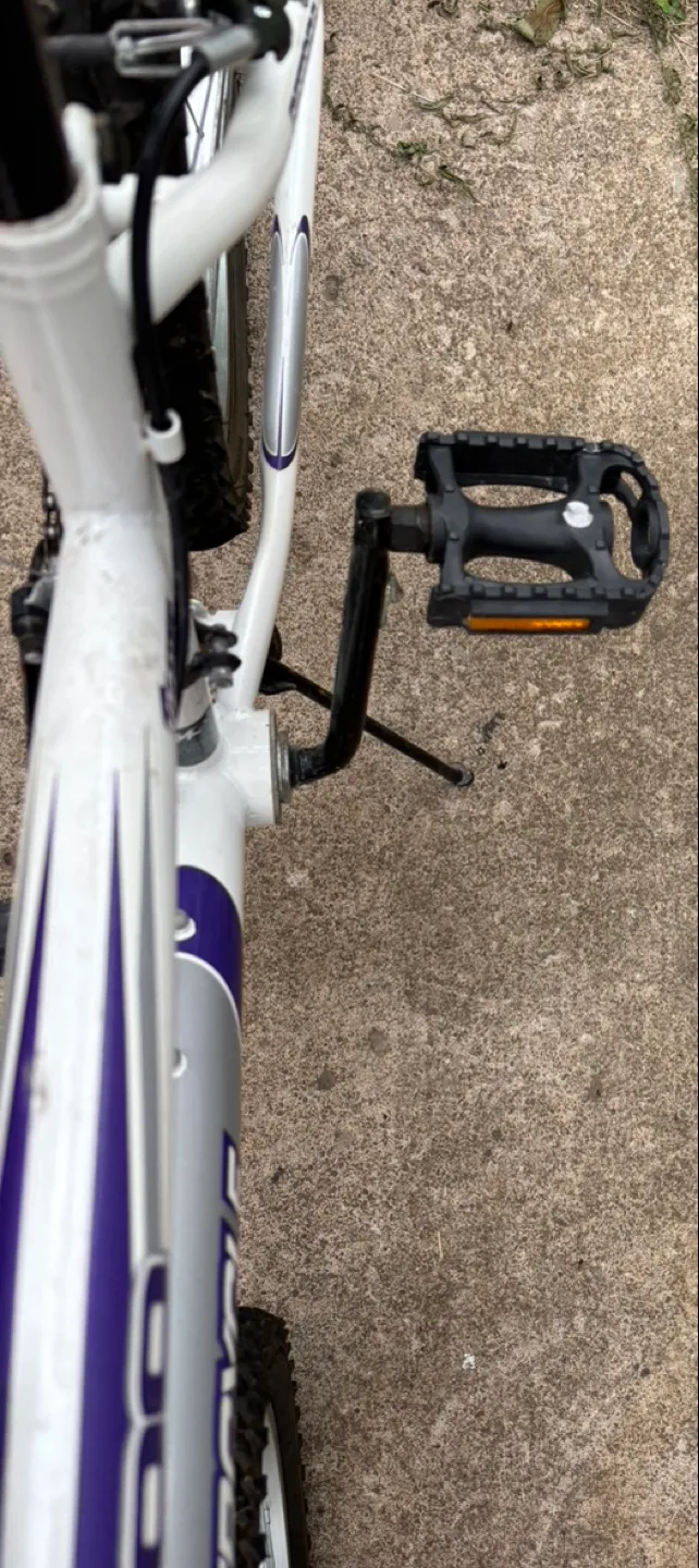 Supercycle SC1 24" Bike - White image indicator(7)