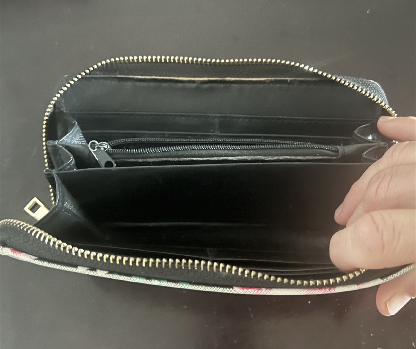 ARDENE Vintage Roses Floral WALLET - photo 2