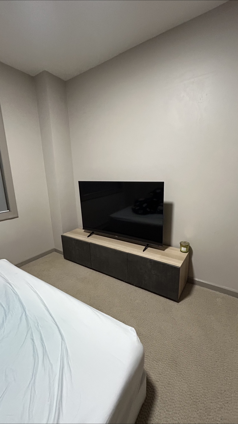 Hisense 58" A6 Series 4K UHD Smart TV - photo 2