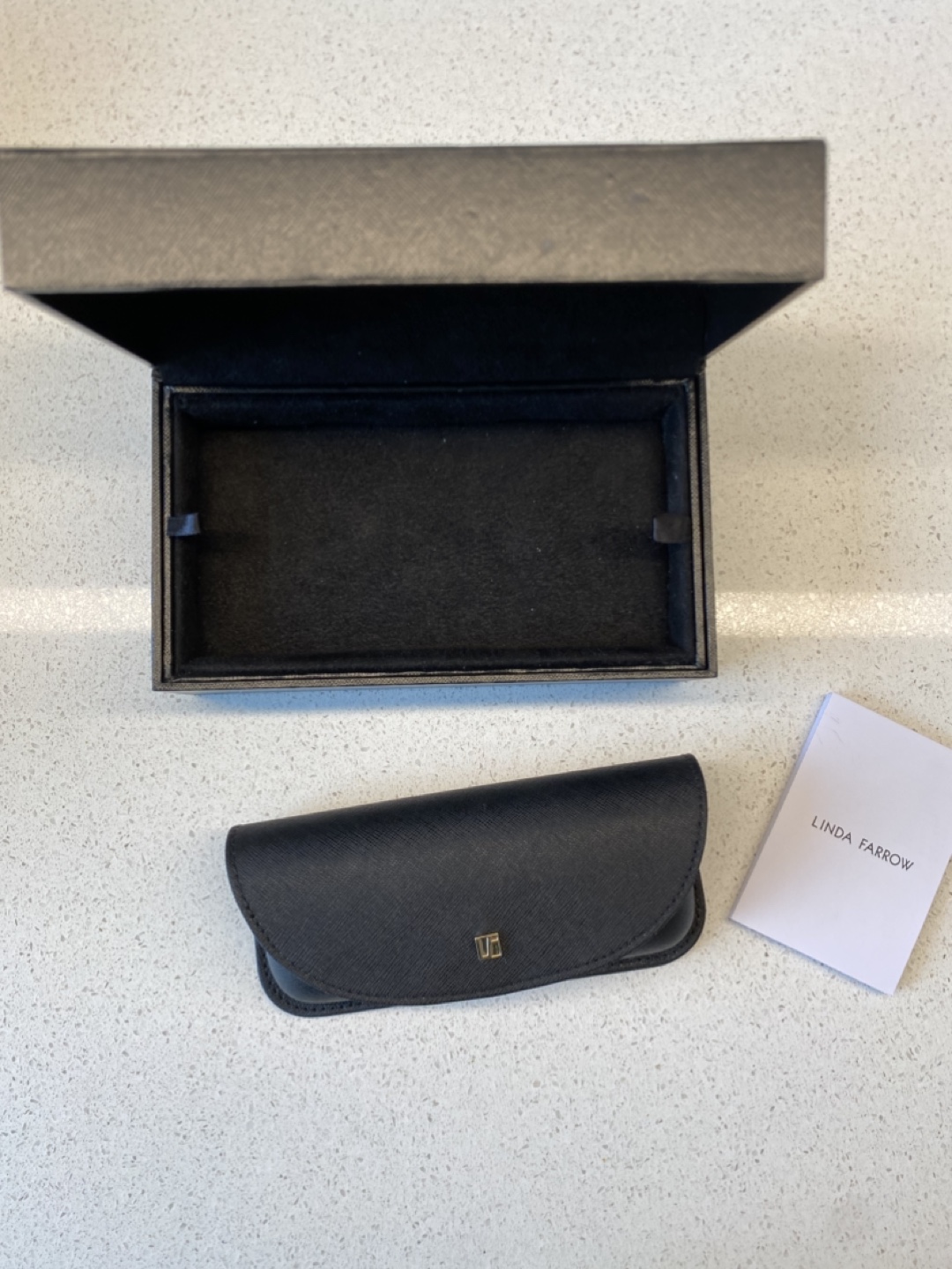 Linda Farrow Sunglasses and Jewelry Case - photo 2