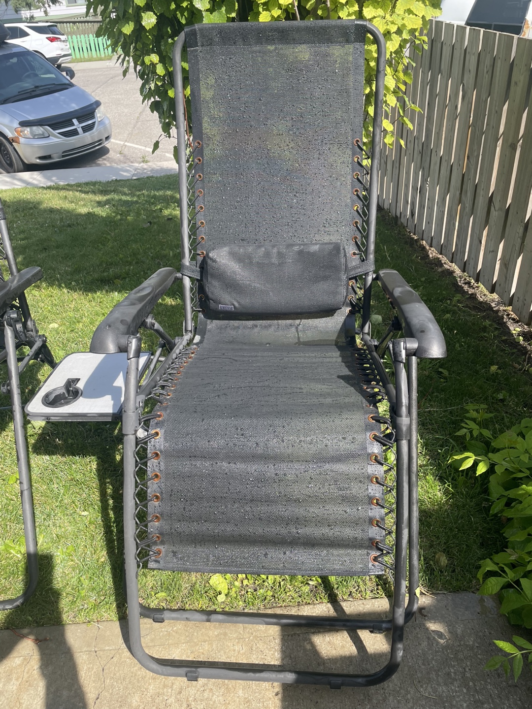 Uline zero gravity lounge chair(s) - photo 2
