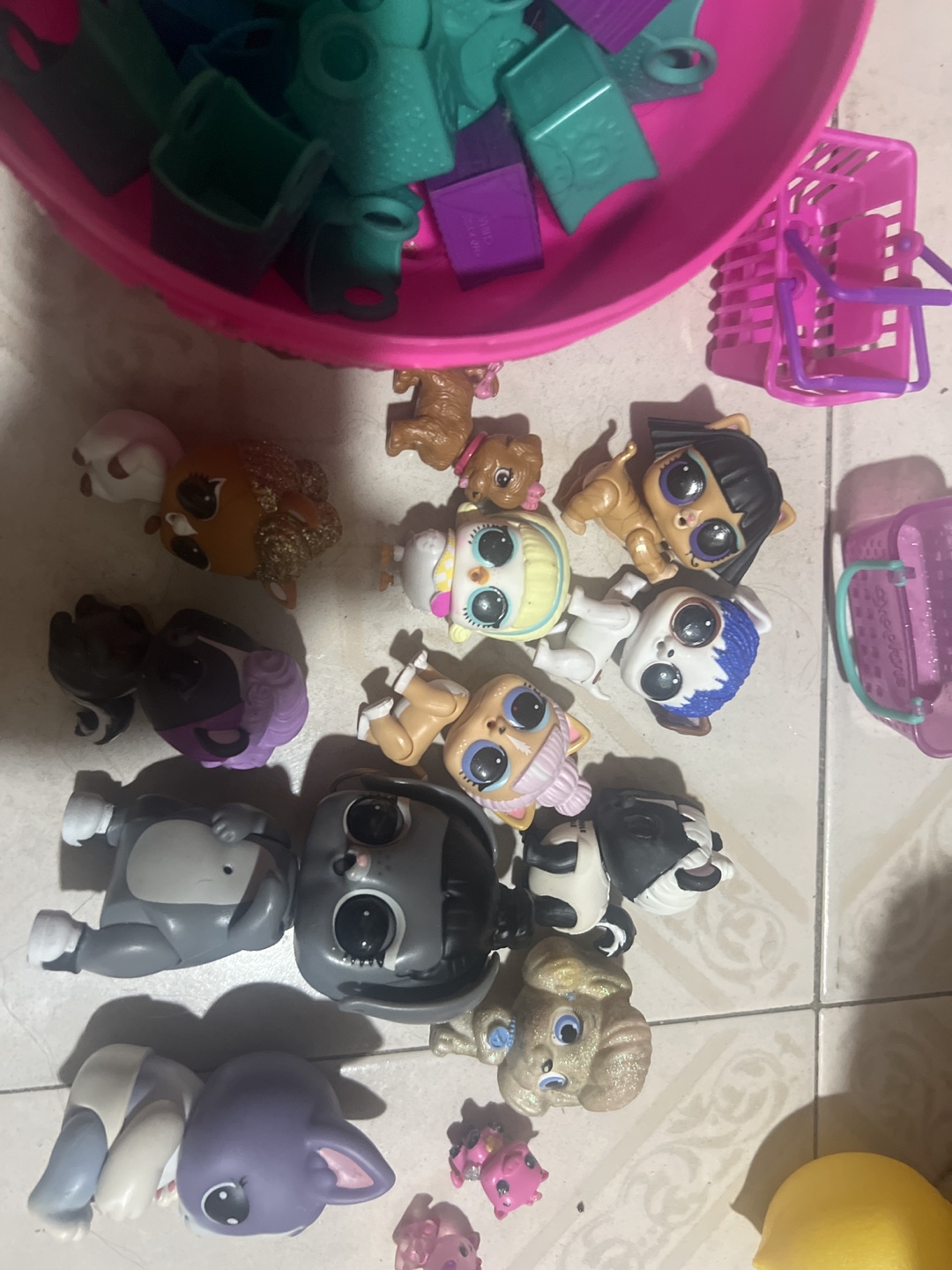LOL Surprise! Dolls and Accessories Lot - photo 3