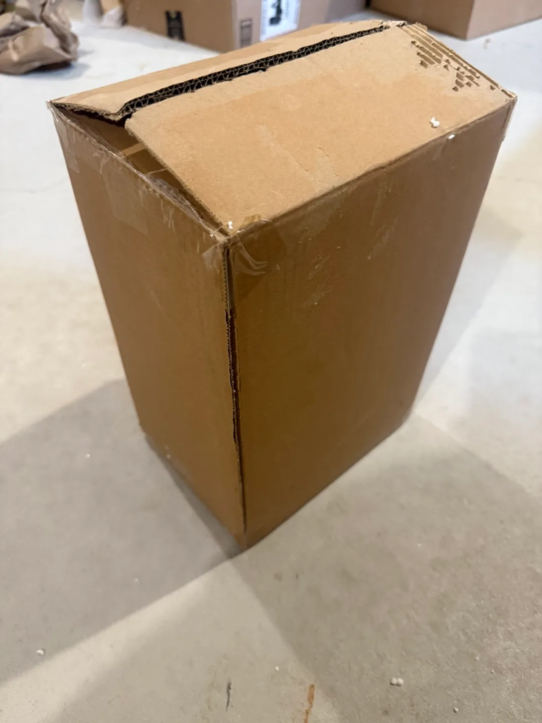 New in box - Set of 2 Modern Crystal Gold Sconce image indicator(6)