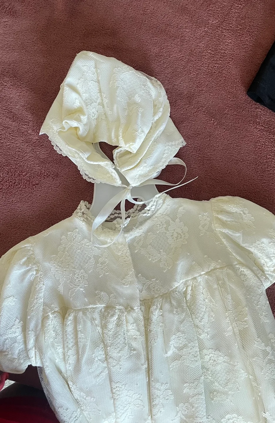 White Vintage Baby Dress with Bonnet 🇨🇦 image indicator(3)