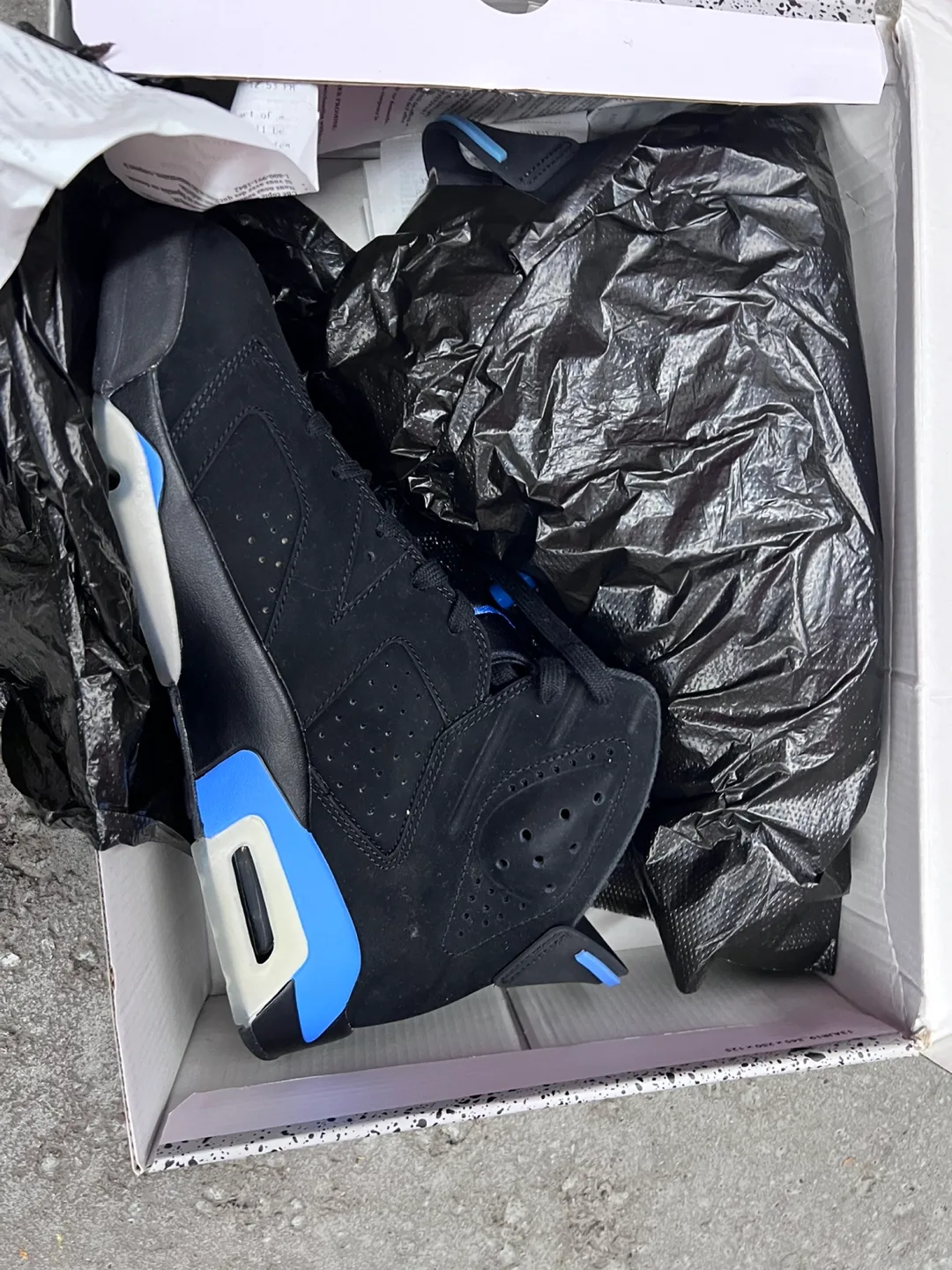 Brand New Air Jordan 6 Retro 'UNC Black'Men's US Size 10 image indicator(8)