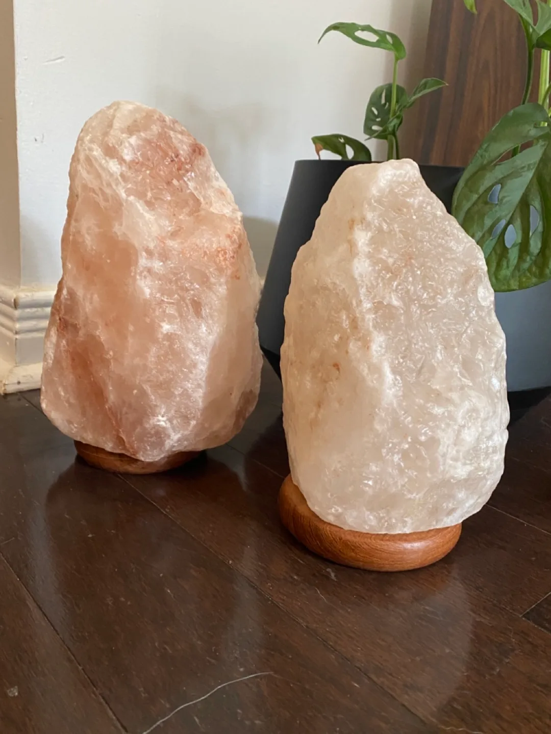 Himalayan Salt Lamps thumbnail