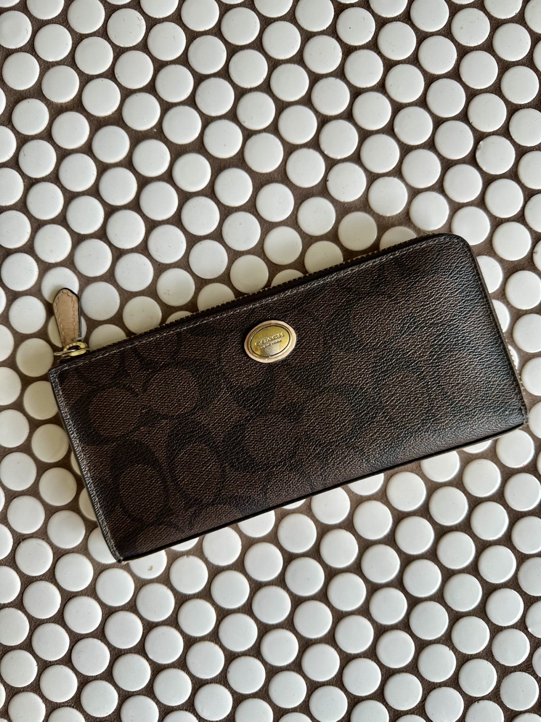 COACH Peyton Slim Brown Leather Wallet