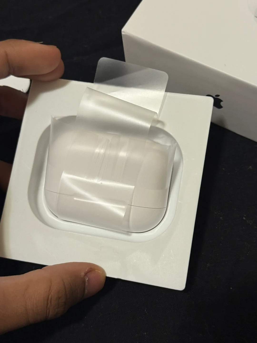 Apple AirPods Pro 2nd Generation - Like New! image indicator(2)