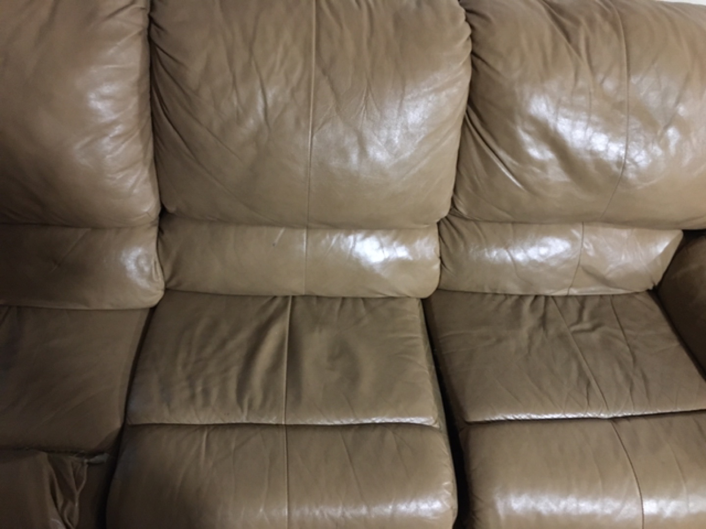 Leather couch - photo 2