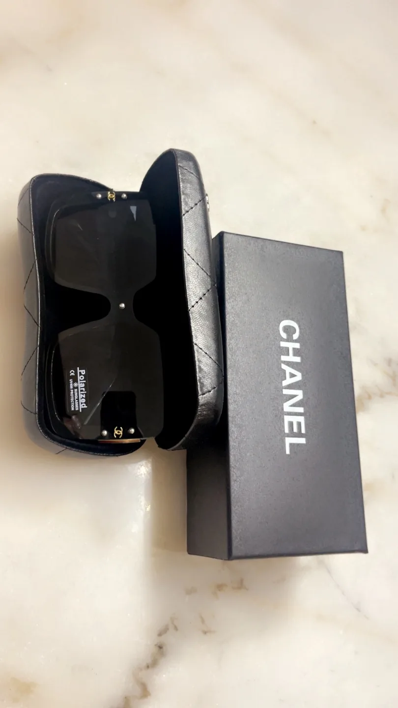 Chanel Sunglasses with Case image indicator(7)