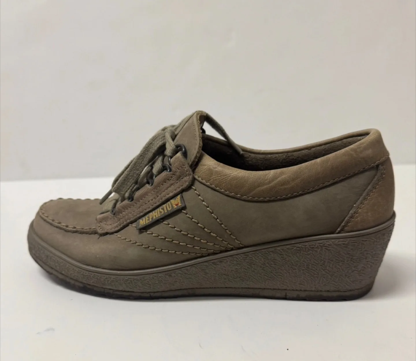 🇨🇦🍁Mephisto Women's Shoes size 36 thumbnail