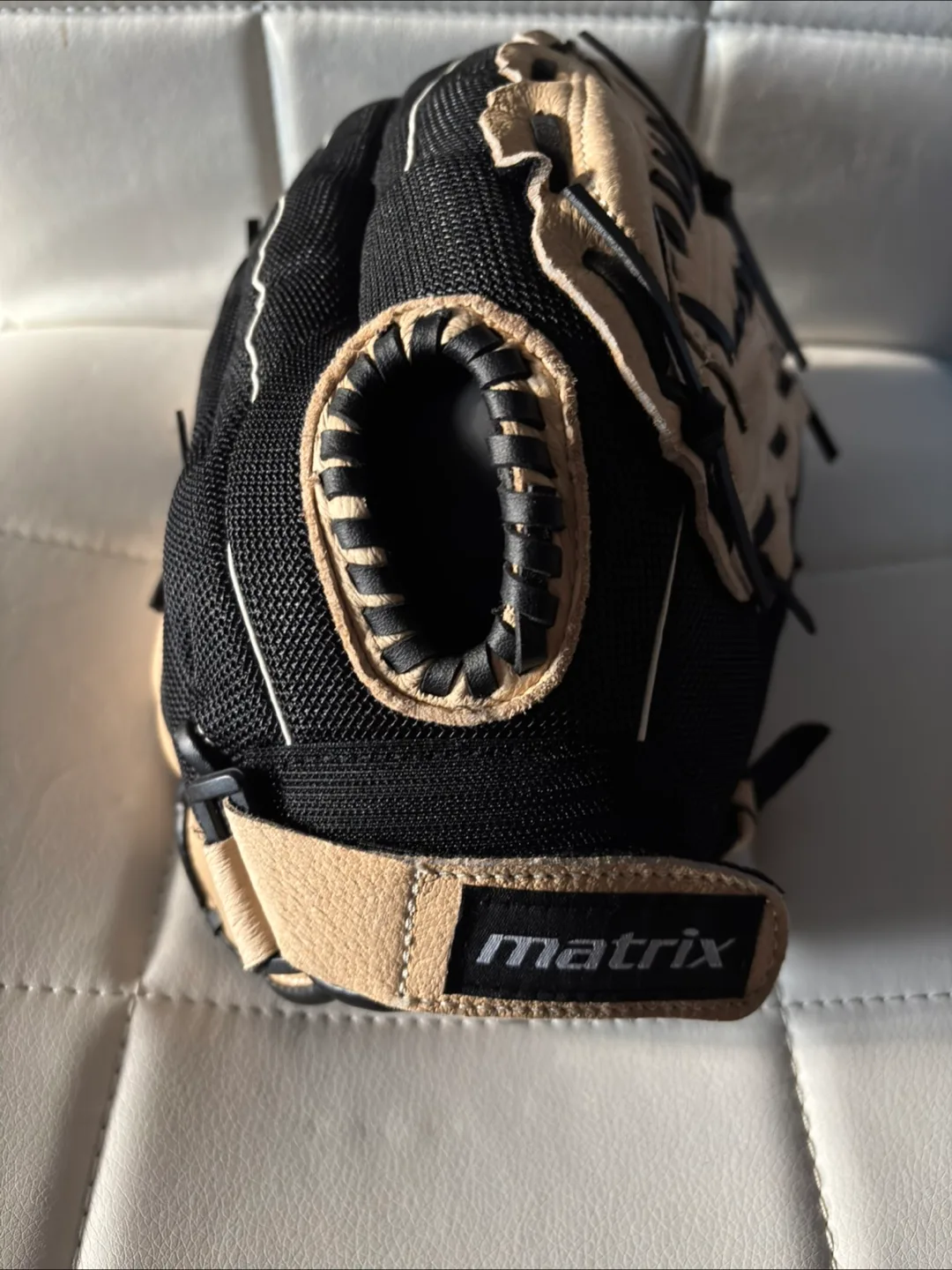 Matrix Softball Fielding Glove - Black/Camel, RHT thumbnail