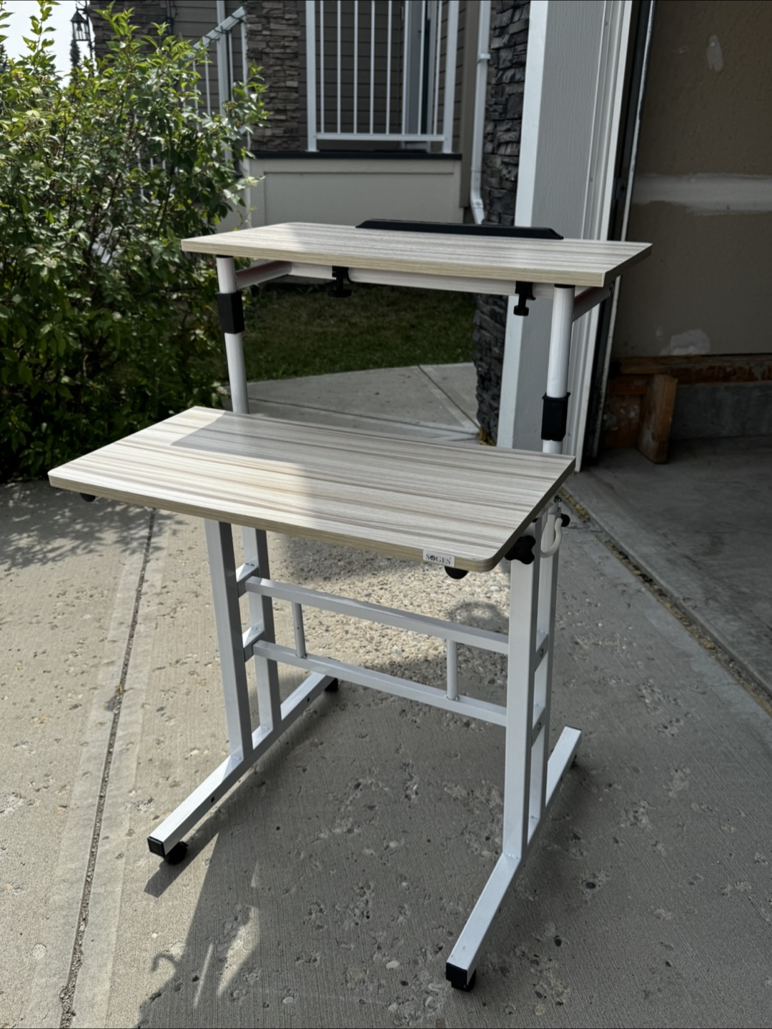 Adjustable Height Laptop Desk - photo 4