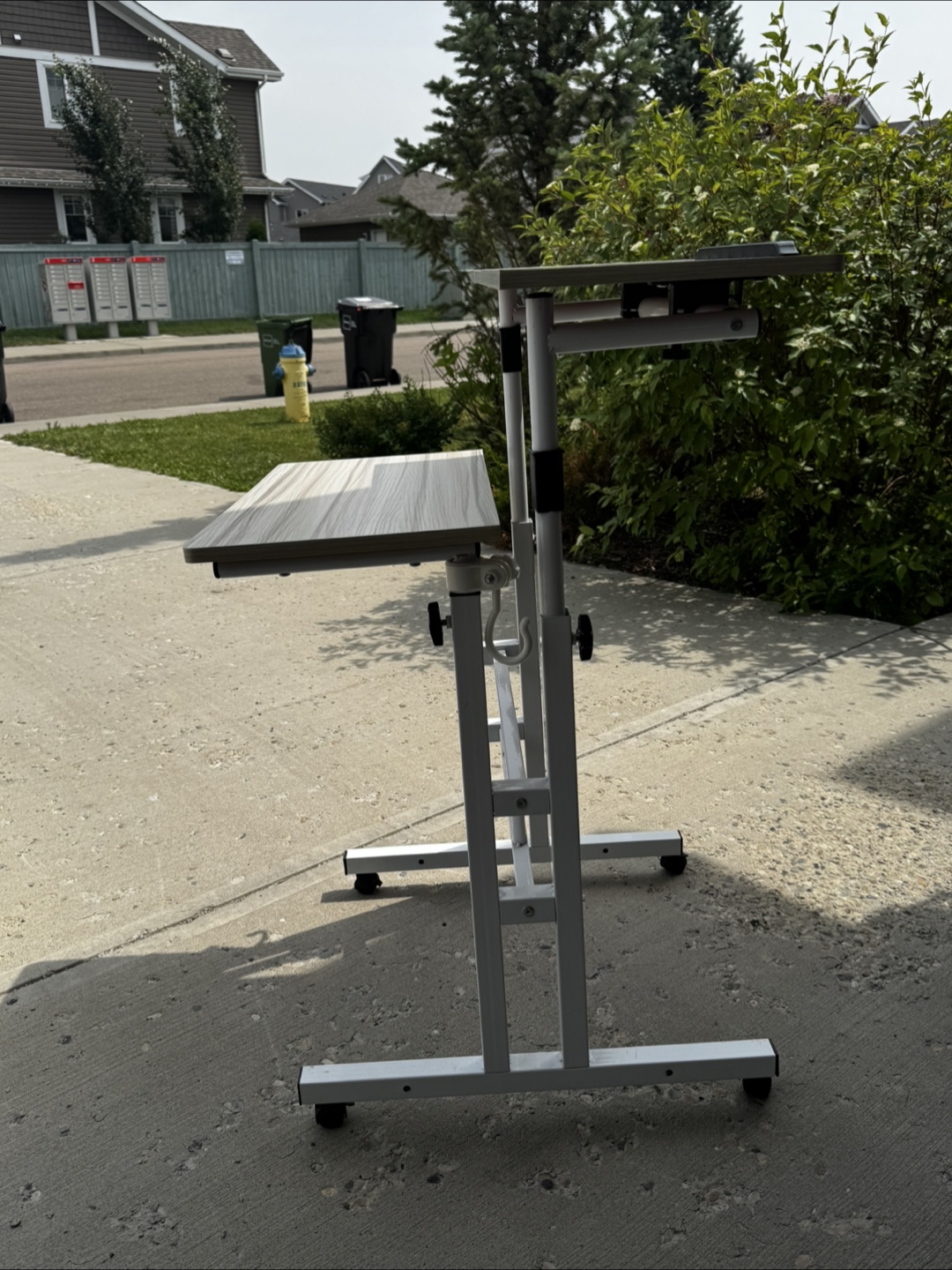 Adjustable Height Laptop Desk - photo 3