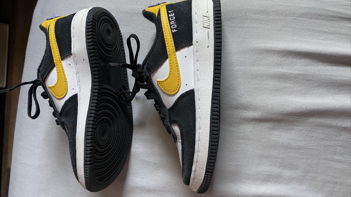 Nike Air Force 1 Kids Shoes - Size 13C - photo 2