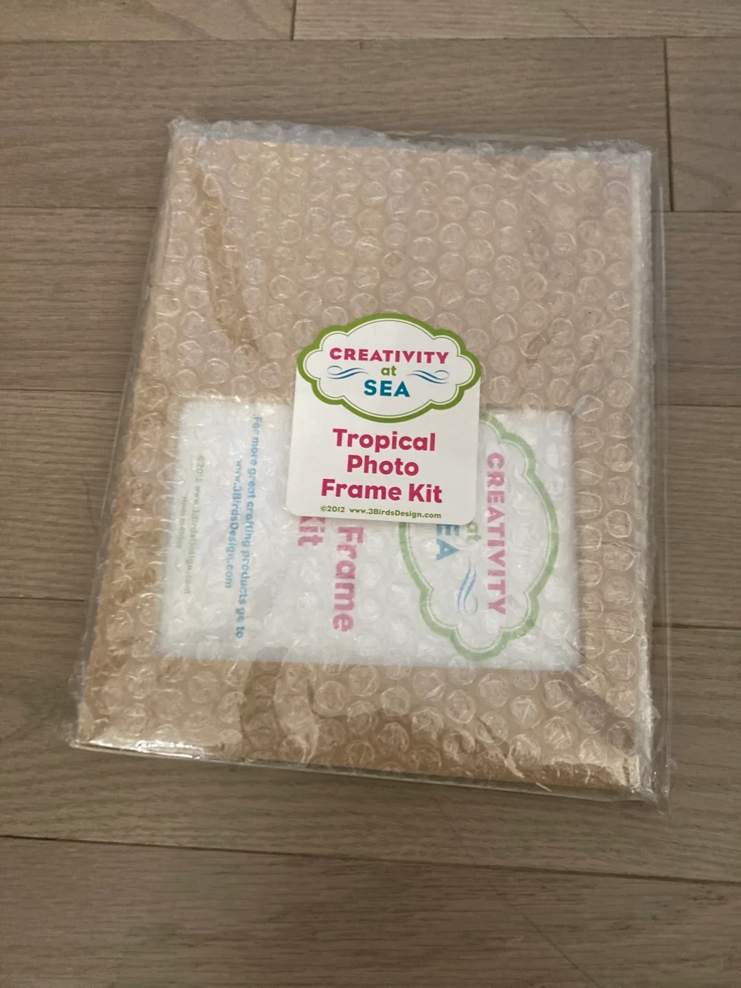🇨🇦🍁Creativity at Sea Tropical Photo Frame Kit - New thumbnail