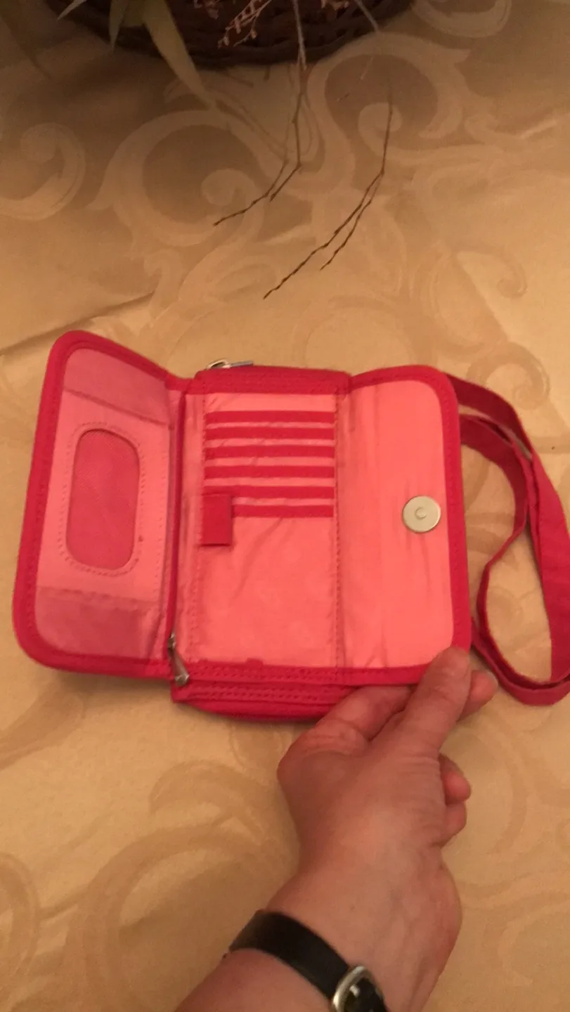 Lug Crossbody Wallet - Pink image indicator(3)