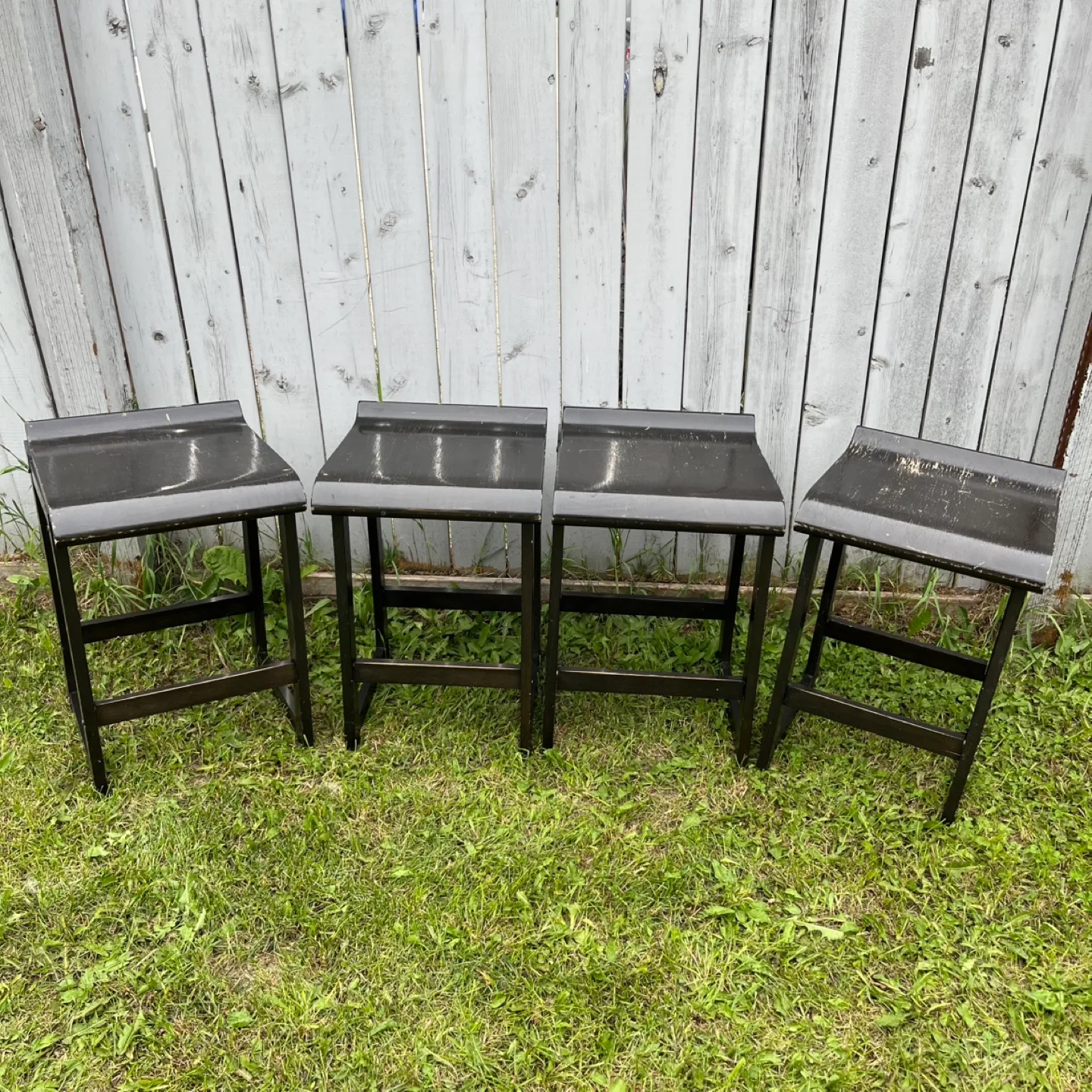 Wooden Bar Stools thumbnail