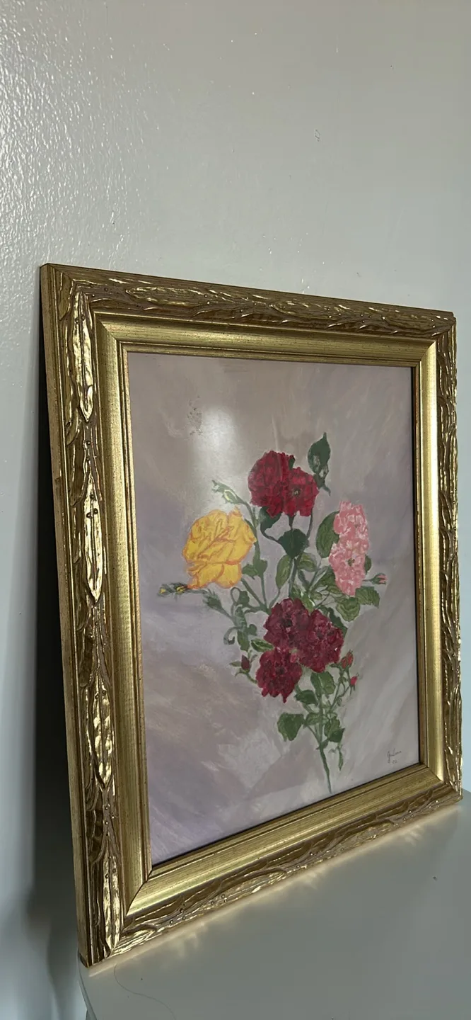 Floral Painting With Gold Frame thumbnail