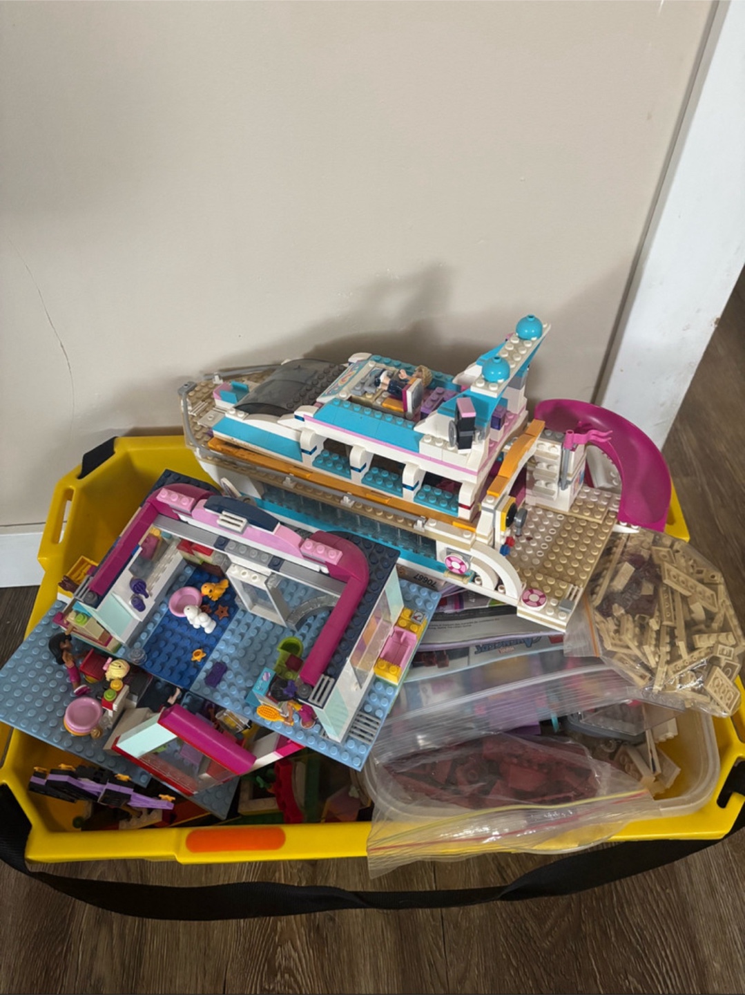 Lego Friends Sets/Lego Pieces