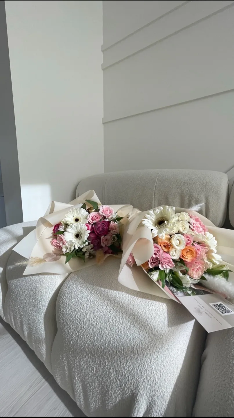 Replica Mario Bellini  - Boucle Cream image indicator(2)