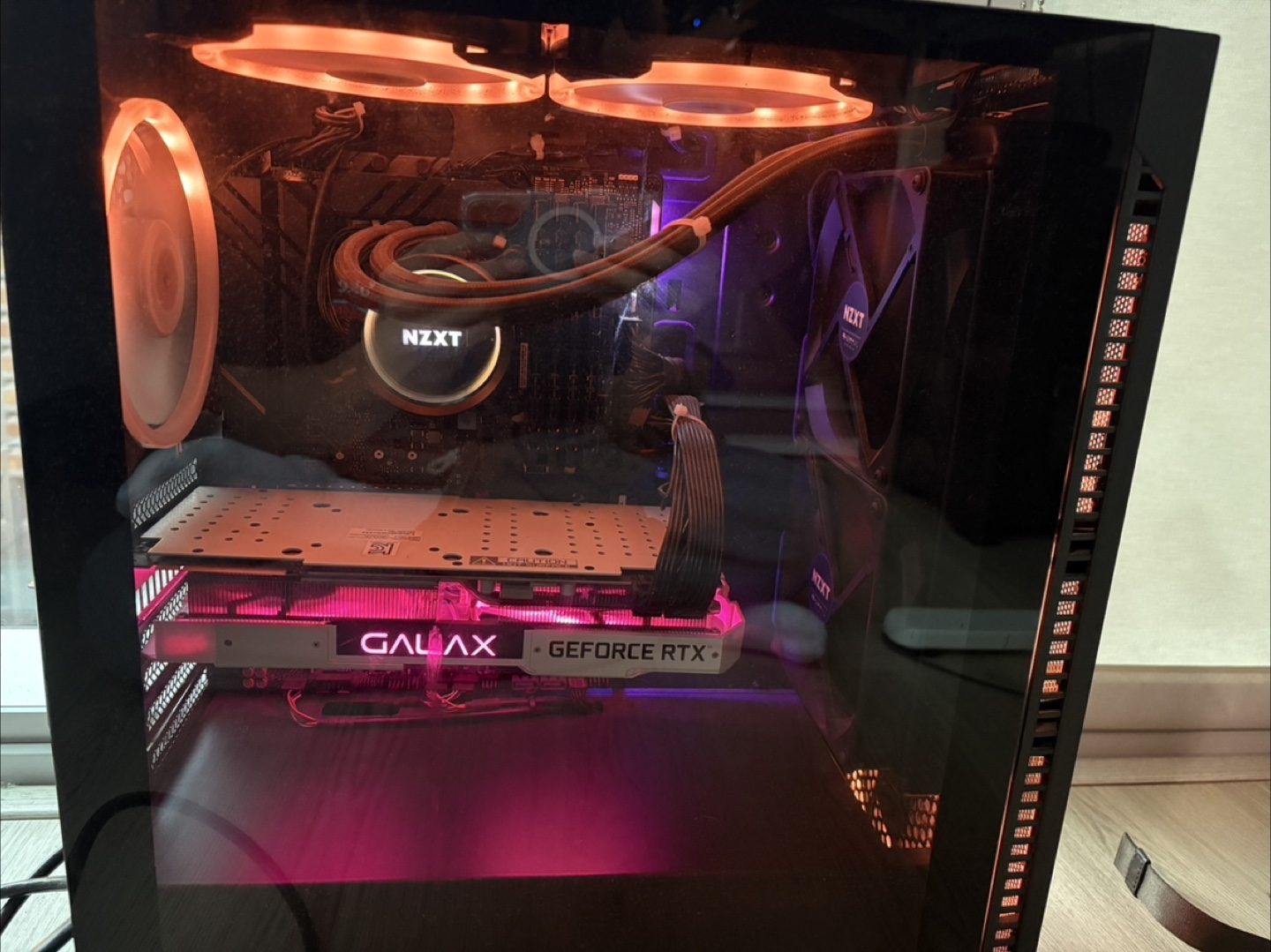 Custom PC - Intel i7 10700K, RTX2070Super, 32GB DDR4, 1 TB SSD - photo 2