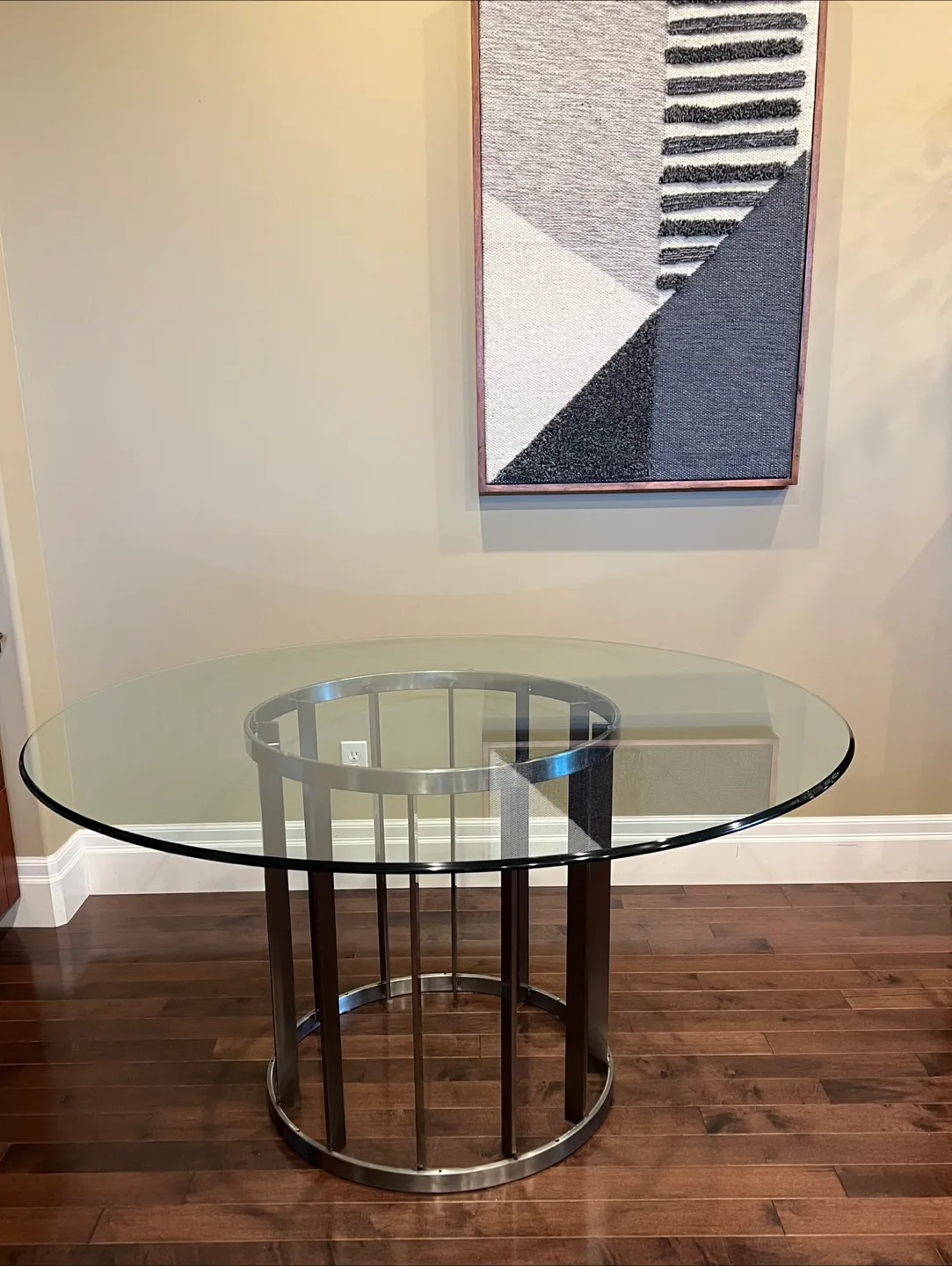 Modern Dining Table thumbnail