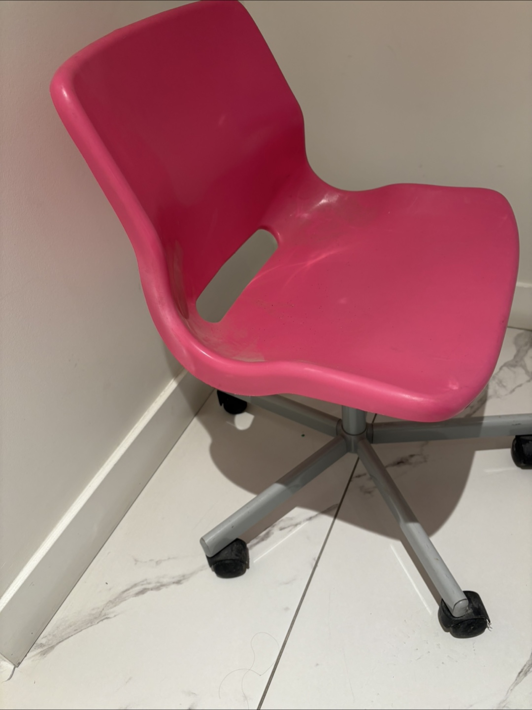 Pink Swivel Desk Chair - photo 2