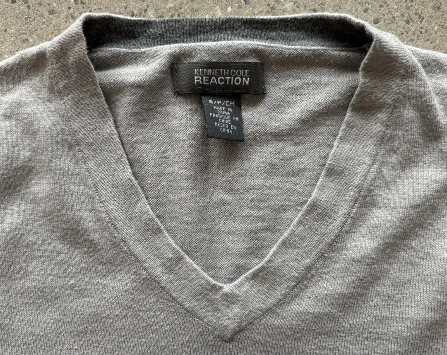Kenneth Cole Reaction Grey Shirt - Size S image indicator(2)