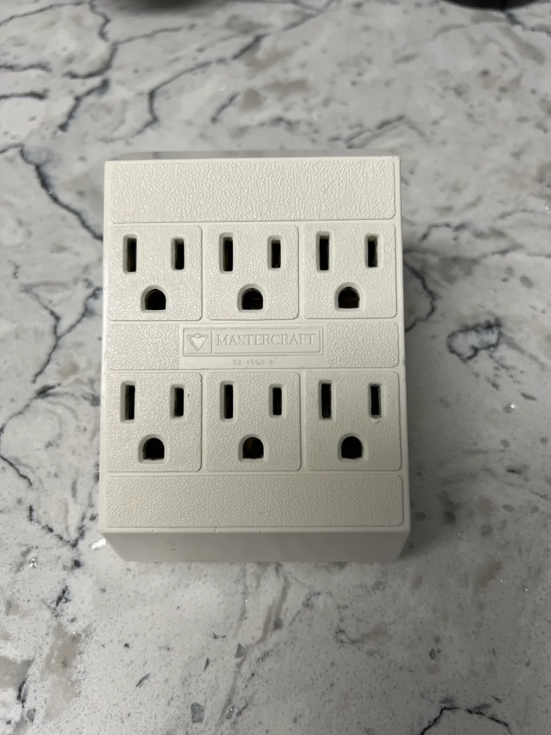 Mastercraft 6 Outlet Wall Tap thumbnail