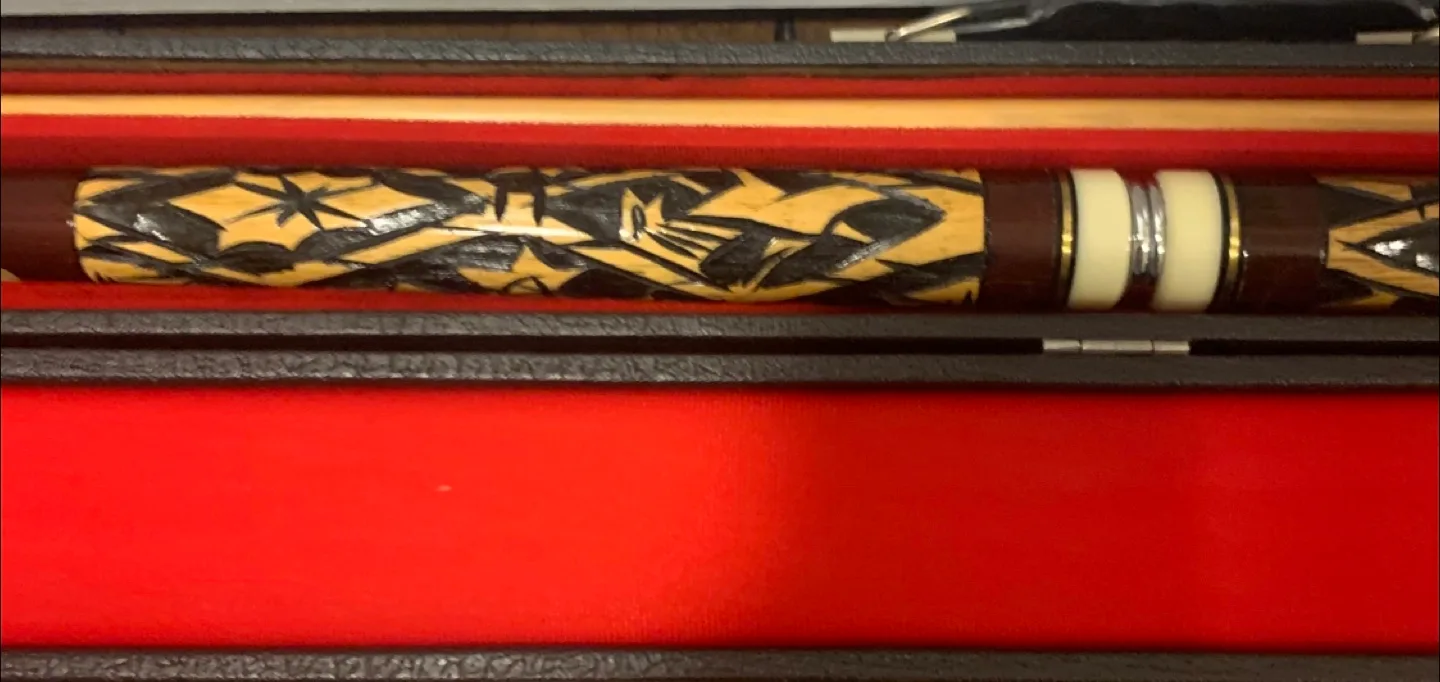 Cue Billiard Vintage Pool Stick Hand Carved Inlaid With Case image indicator(6)