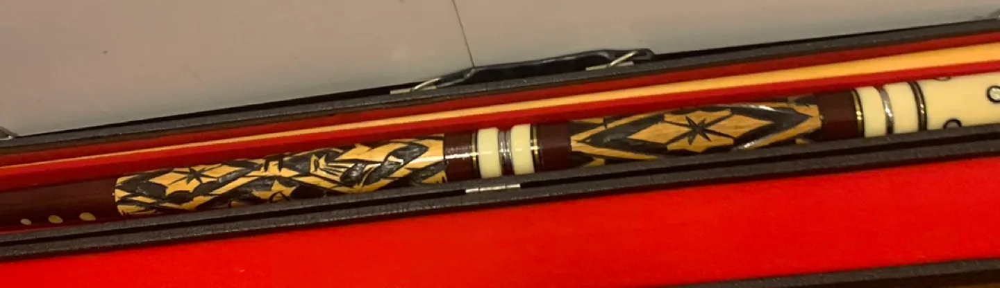 Cue Billiard Vintage Pool Stick Hand Carved Inlaid With Case image indicator(8)
