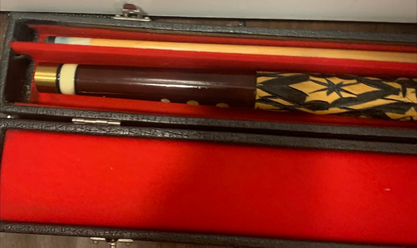 Cue Billiard Vintage Pool Stick Hand Carved Inlaid With Case image indicator(7)