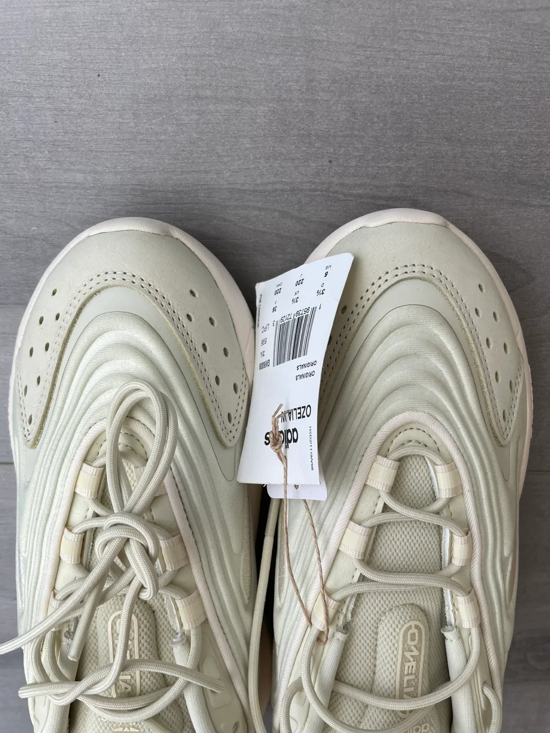 Adidas Ozelia Off White - Size 5 image indicator(2)