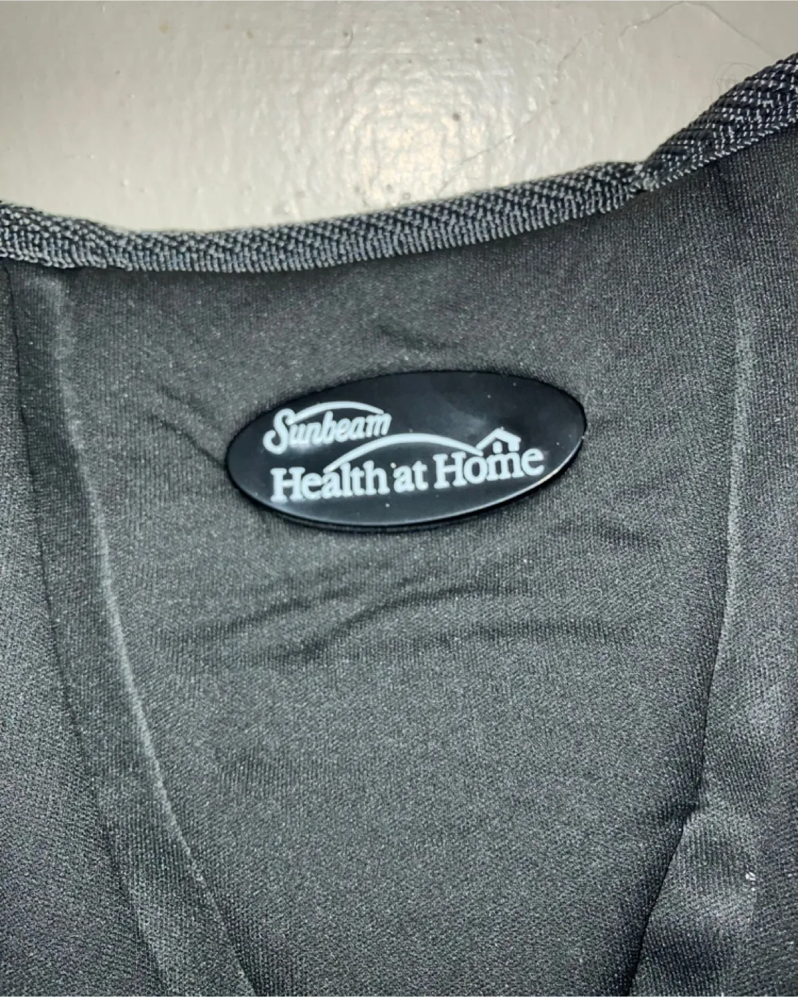 Sunbeam Full Cushion Massager- Box is worn image indicator(5)