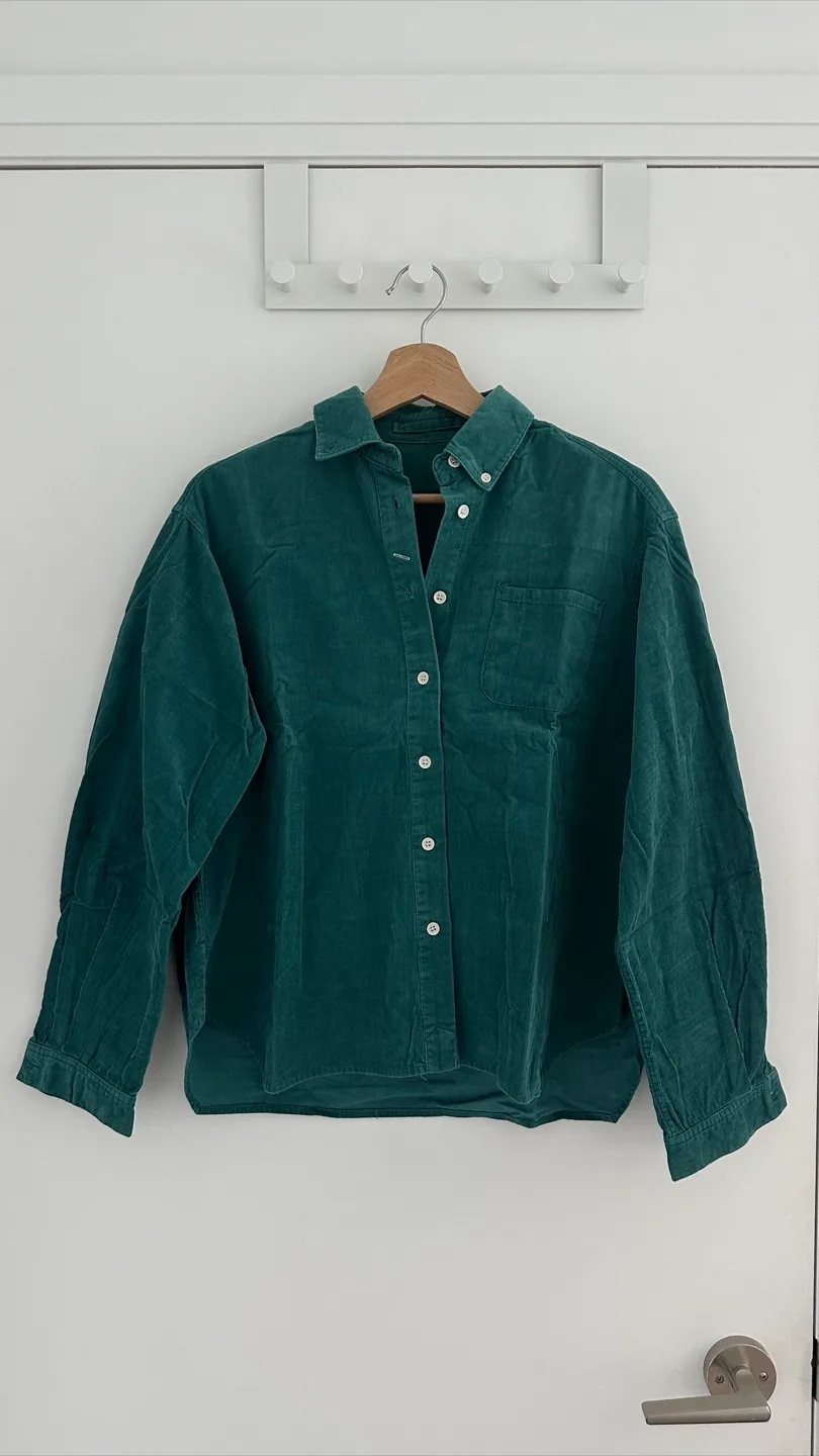 Corduroy Button Up Shirt - Green thumbnail