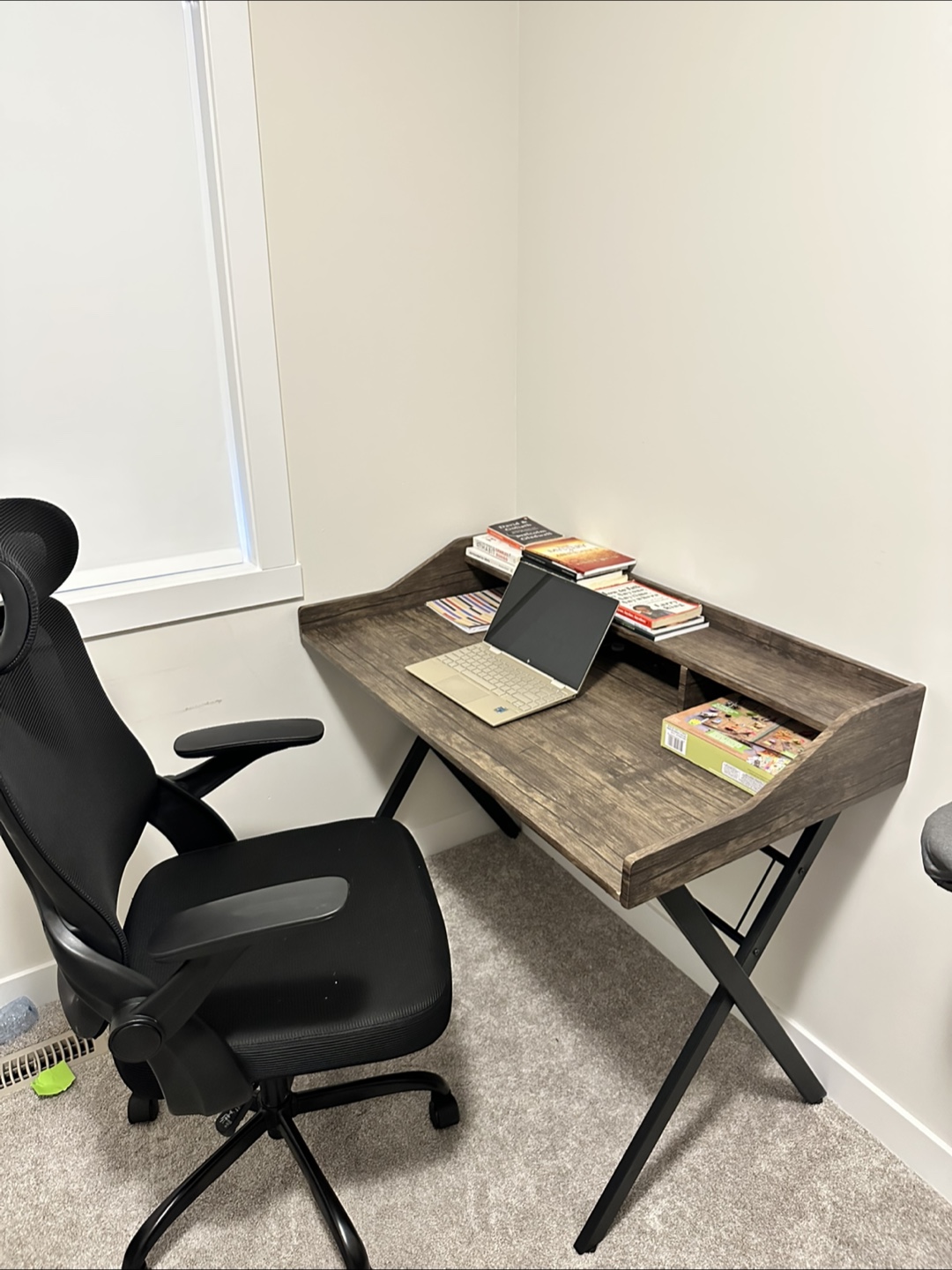 Work station