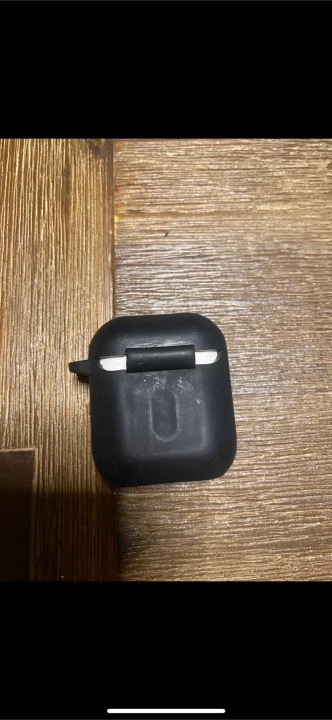 Apple AirPods (2nd generation) image indicator(2)