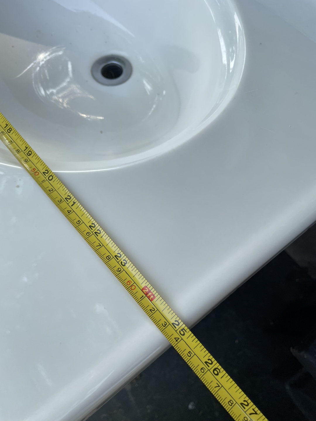 Bathroom cabinet with sink and taps - photo 3