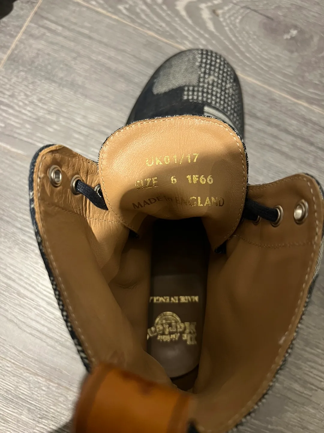 Dr. Martens Boots - UK Size 6 260-265mm image indicator(4)