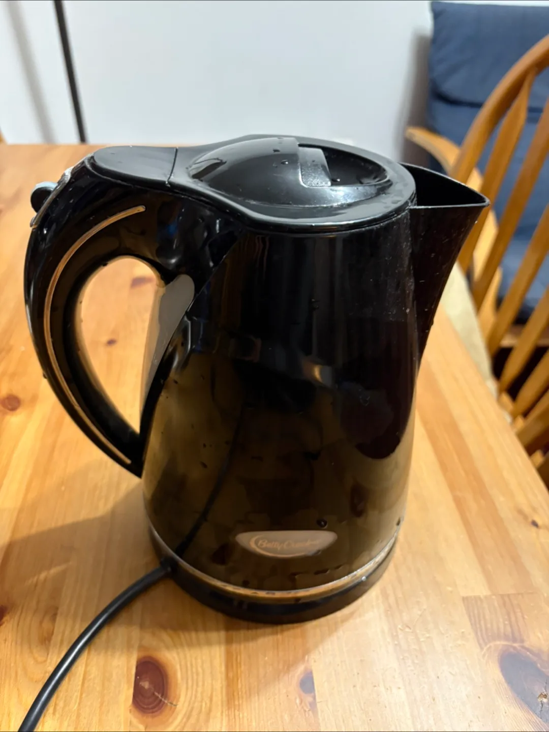 Betty Crocker Black Electric Kettle thumbnail
