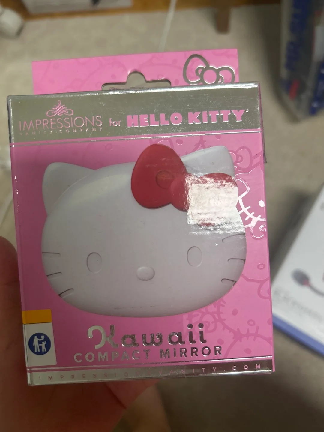 hello kitty mirror thumbnail